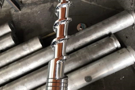 注塑機螺桿的工作原理、維護與常見問題